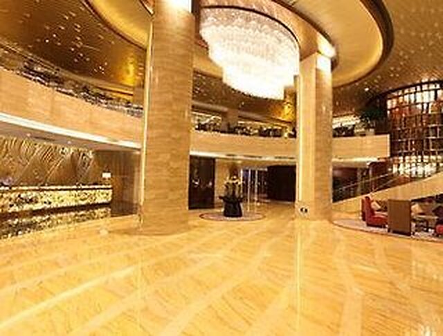کسیامن دز هتل سویتز مینگفا
