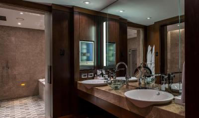 پارک حیات استانبول-ماکا پالاس