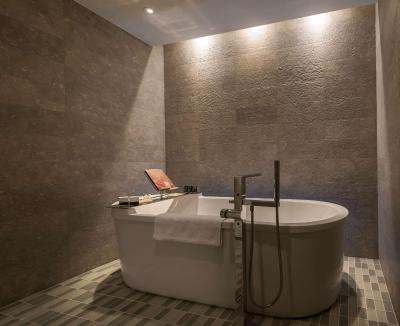 پارک حیات استانبول-ماکا پالاس