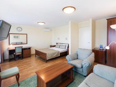 هتل کارلیا اند اسپا