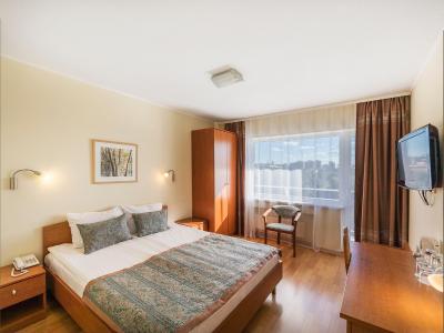 هتل کارلیا اند اسپا