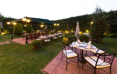 بی اچ کنفرانس اند ایرپورت هتل