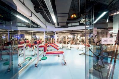 بی اچ کنفرانس اند ایرپورت هتل