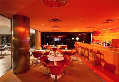 بی اچ کنفرانس اند ایرپورت هتل