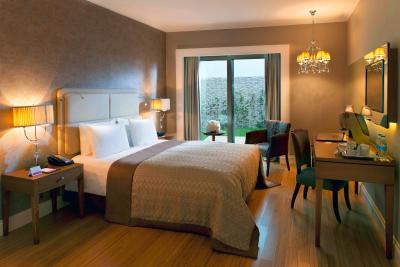 رامادا استانبول آسیا لاکچری هتل