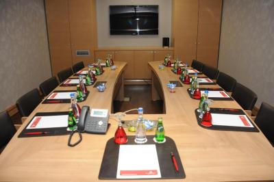 رامادا استانبول آسیا لاکچری هتل