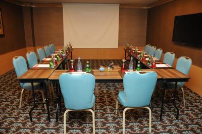 رامادا استانبول آسیا لاکچری هتل