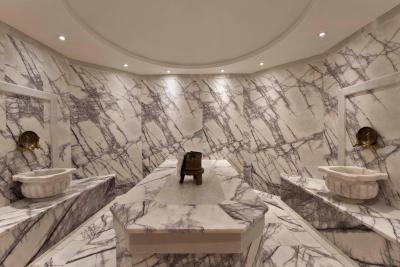 رامادا استانبول آسیا لاکچری هتل