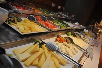 رامادا استانبول آسیا لاکچری هتل