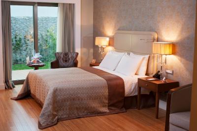 رامادا استانبول آسیا لاکچری هتل