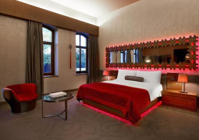 دبلیو استانبول هتل