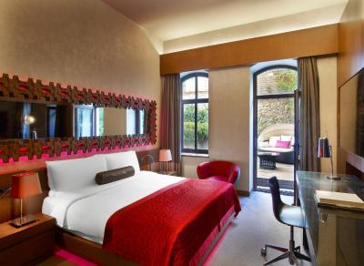 دبلیو استانبول هتل