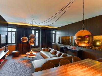 دبلیو استانبول هتل