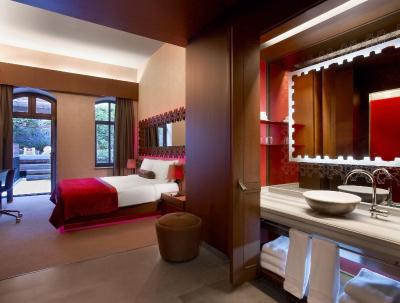 دبلیو استانبول هتل