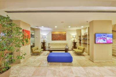 رامادا استانبول تکسیم