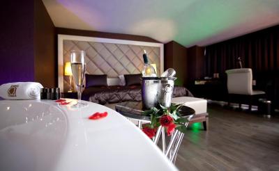 تابا لاکچری سوئیتس اند هتل