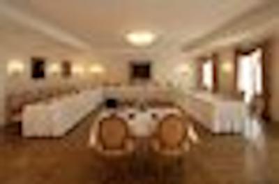 سهلز رینهارتشاوسن کمپینسکی