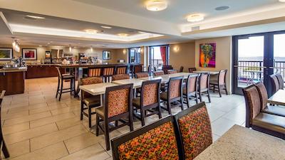 بست وسترن ویو اُف لاک پول هتل