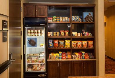 هامپتون این مارکت/واترفرنت