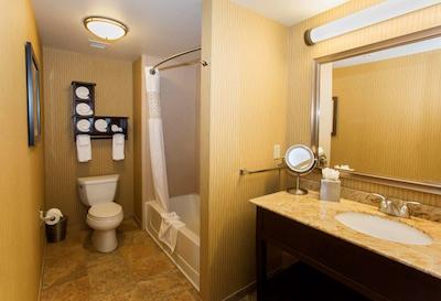 هامپتون این مارکت/واترفرنت