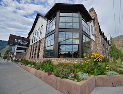 د لکسینگتون ات جاکسُن هل هتل اند سویتز