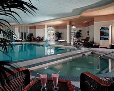 فیرمنت هتل ماکدنالد