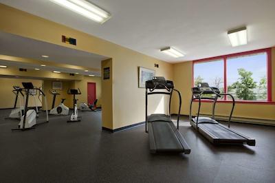 تراولج منتریل آیرپرت