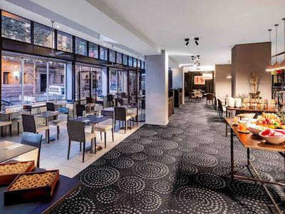 پولمان بریسبان کینگ گئورج اسکوار