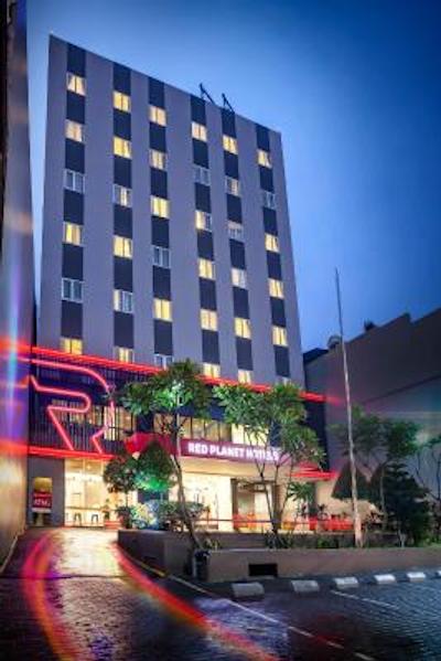 رد پلانت پاسار بارو