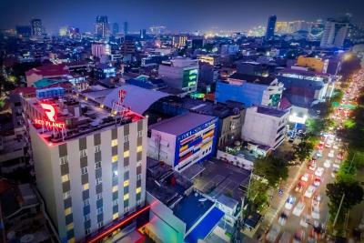 رد پلانت پاسار بارو