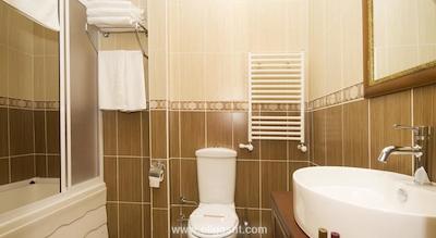 هتل گدیک پاشا کوناگی