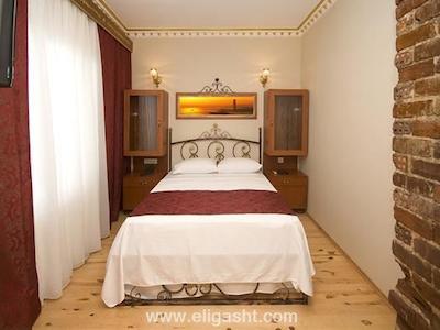 هتل گدیک پاشا کوناگی