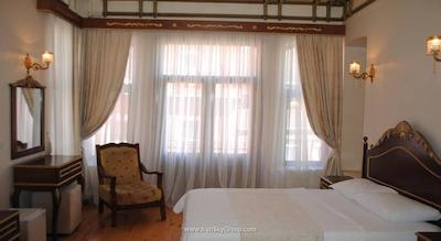 هتل گدیک پاشا کوناگی