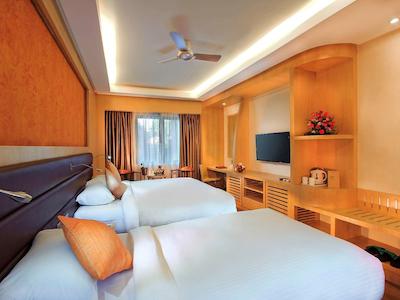 مرکور یانگون کابا اِی