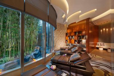 مندرین اورینتال پودونگ شانگهای