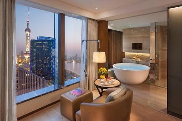 مندرین اورینتال پودونگ شانگهای