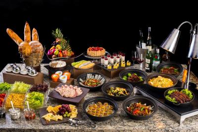 مندرین اورینتال پودونگ شانگهای