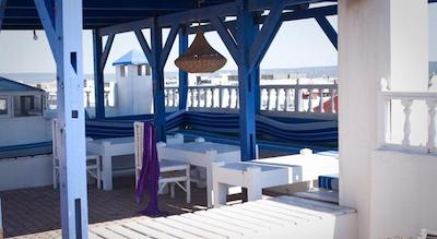 ریاد آل خانساا