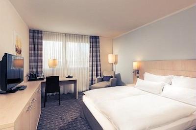 مرکور هتل مانهیم ام فریدنسپلاتز