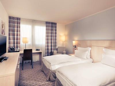 مرکور هتل مانهیم ام فریدنسپلاتز