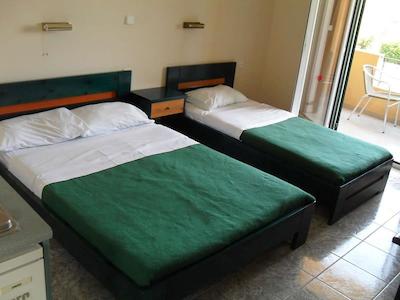 فیلاکسنیا هتل اند اپارتمنتز