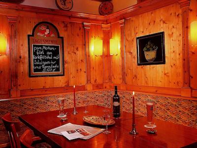 مرکور هتل اُفنبورگ ام مسپلاتز