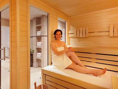 مرکور هتل اُفنبورگ ام مسپلاتز