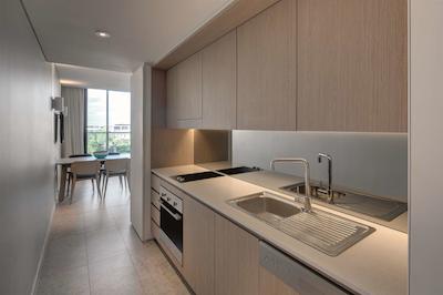 ادینا اپارتمنت هتل بندی بیچ اسیدنی