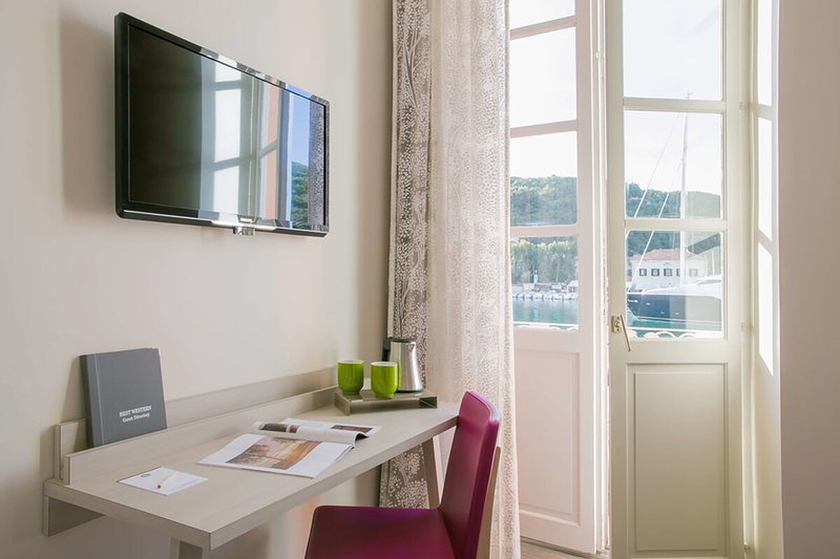 Best Western Hotel Du Roy d’Aragon