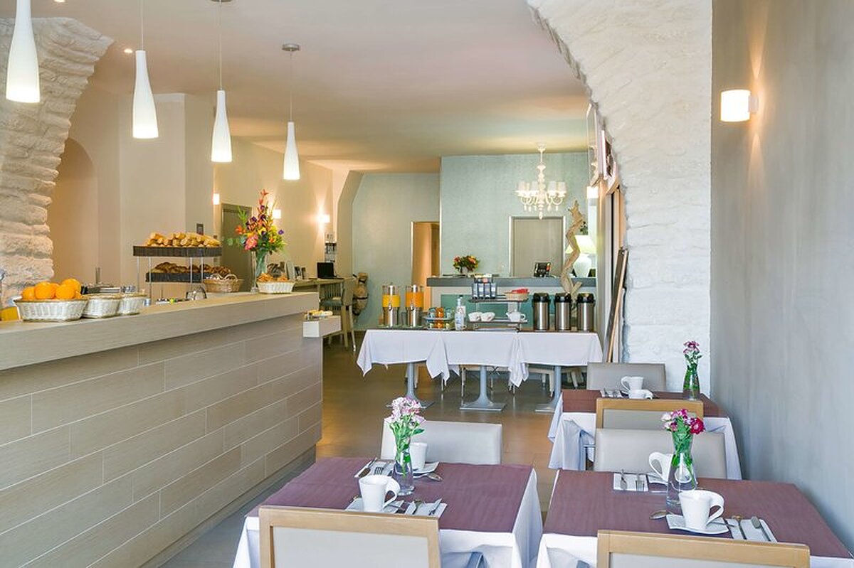 Best Western Hotel Du Roy d’Aragon