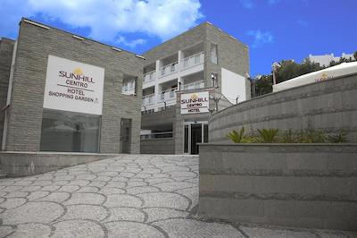 سانهیل سنترو