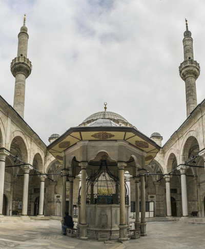 گرند انت هتل