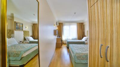 گرند انت هتل