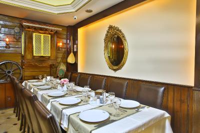 گرند انت هتل